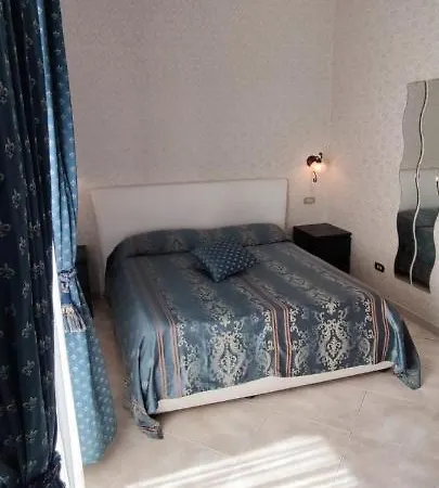 Toledo 4* Неаполь